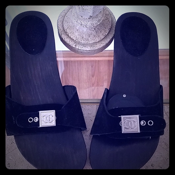 COPY - Authentic Chanel black suede slides - Picture 1 of 4